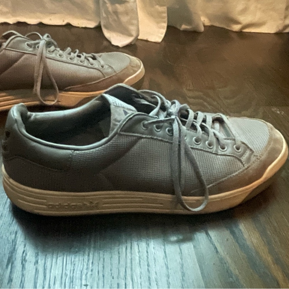 Adidas Rod Laver Retro Vintage Tennis Sneakers Grey Gray Size 12 C77366